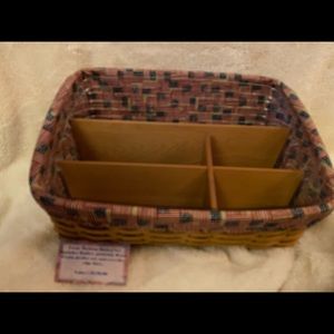 Longaberger Americana Basket with divider (Large)